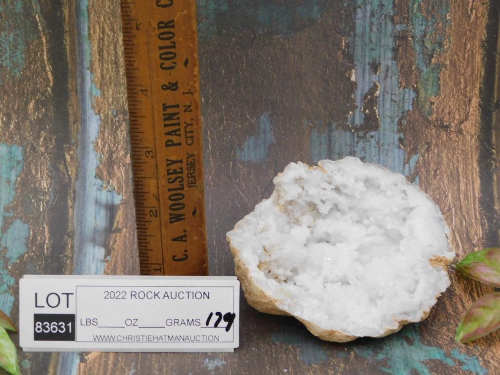 GEODE ROCK STONE LAPIDARY SPECIMEN - 2