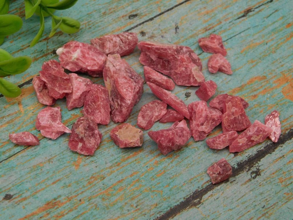 GEM RHODONITE: GEM RHODONITE