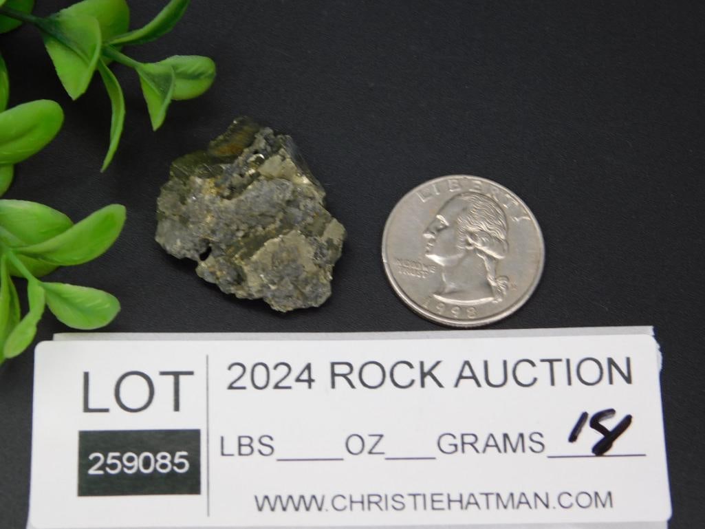 MINERAL SPECIMEN - 2