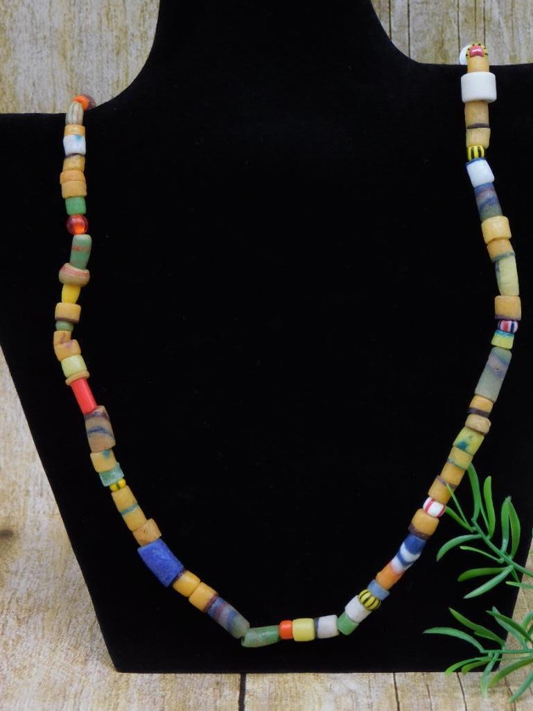 AFRICAN TRADE BEAD NECKLACE ROCK STONE LAPIDARY SPECIMEN (1 of 2)