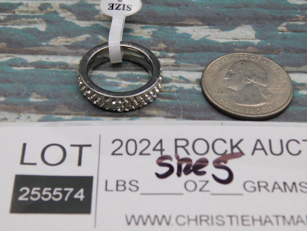 STONE RING ROCK STONE LAPIDARY SPECIMEN - 2