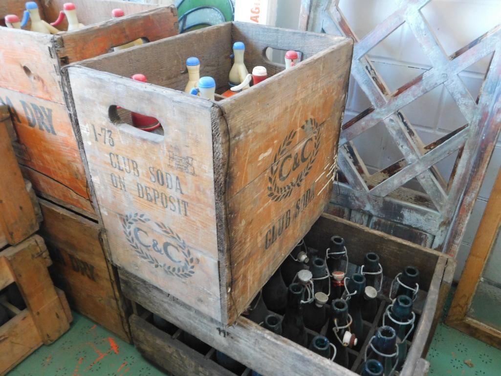 CRATE OF VINTAGE SELTZER BOTTLES SODA WATER MINERAL SYPHON SIPHON GLASS MID CENTURY (1 of 1)