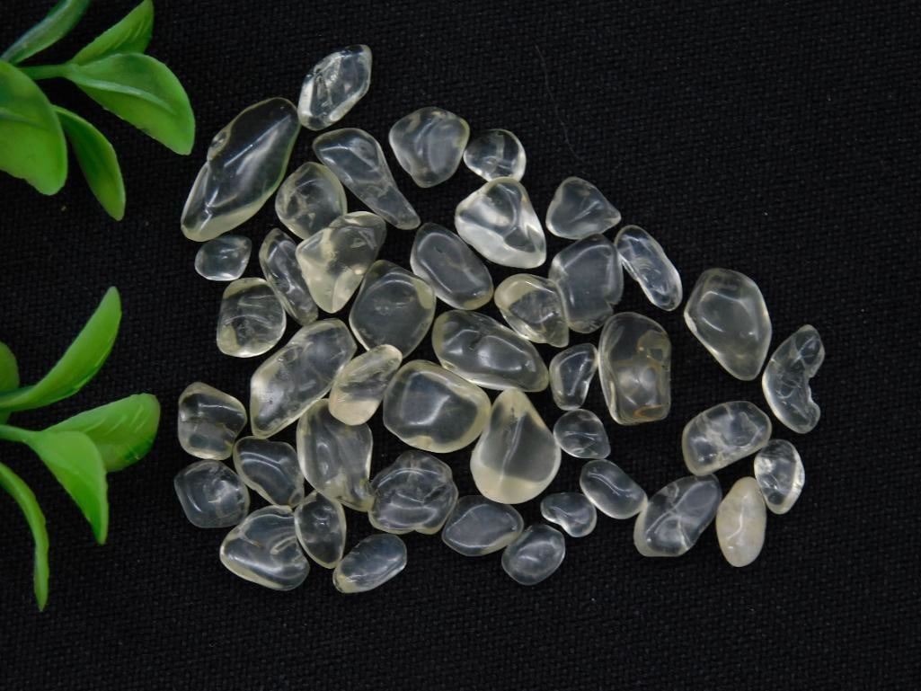 LEMON QUARTZ 12 GRAMS ROCK STONE LAPIDARY SPECIMEN: LEMON QUARTZ 12 GRAMS ROCK STONE LAPIDARY SPECIMEN