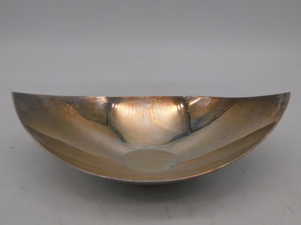 REED & BARTON 242 BOWL VINTAGE ANTIQUE: REED & BARTON 242 BOWL VINTAGE ANTIQUE