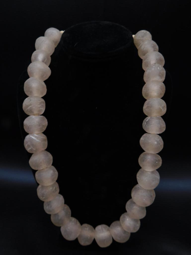 SEA GLASS BEADS ON NECKLACE ROCK STONE LAPIDARY SPECIMEN (1 of 3)