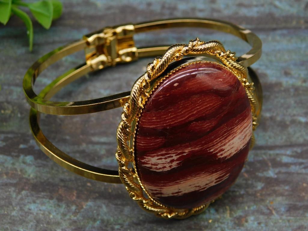 GENUINE JASPER VINTAGE STONE CUFF BRACELET WITH INTRICATE TOOLING: GENUINE JASPER VINTAGE STONE CUFF BRACELET WITH INTRICATE TOOLING