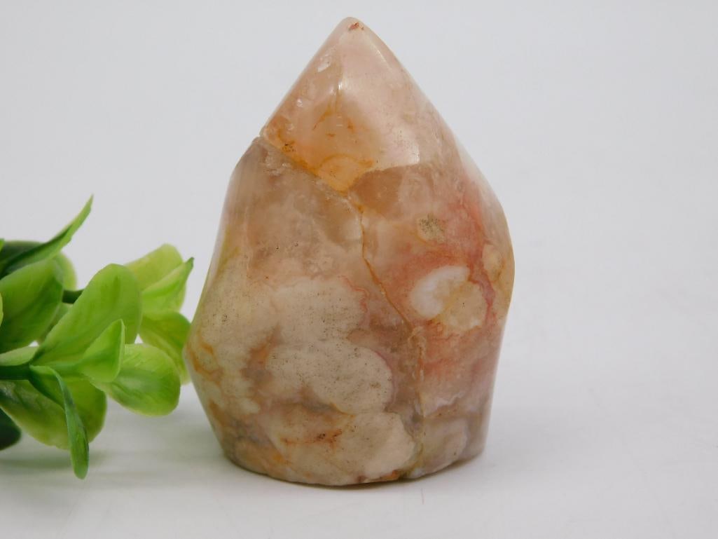 FLOWER PETAL AGATE ROCK STONE LAPIDARY SPECIMEN: FLOWER PETAL AGATE ROCK STONE LAPIDARY SPECIMEN