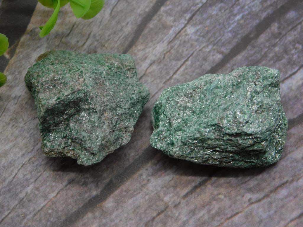 FUCHSITE ROCK STONE LAPIDARY SPECIMEN: FUCHSITE ROCK STONE LAPIDARY SPECIMEN