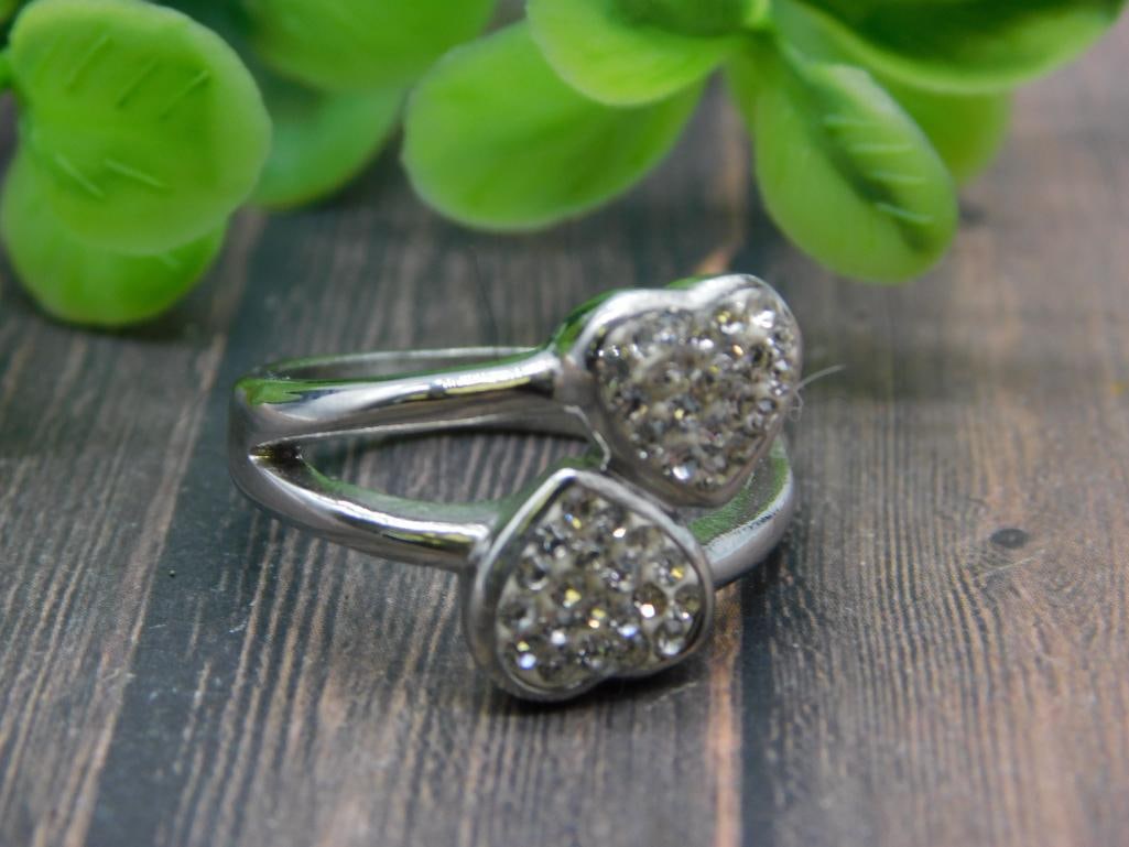 HEART RING SIZE 8 ROCK STONE LAPIDARY SPECIMEN: HEART RING SIZE 8 ROCK STONE LAPIDARY SPECIMEN