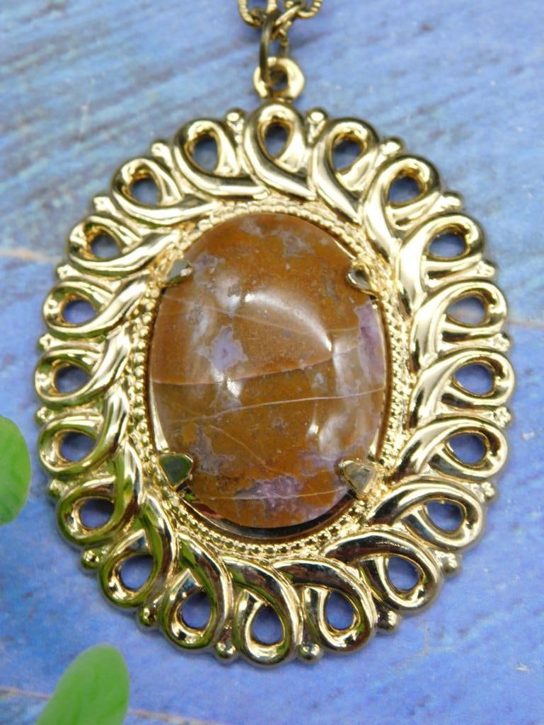 GENUINE STONE PENDANT ON CHAIN NECKLACE ROCK STONE LAPIDARY SPECIMEN (1 of 2)