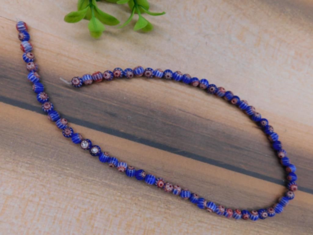 AFRICAN TRADE BEADS ROCK STONE LAPIDARY SPECIMEN: AFRICAN TRADE BEADS ROCK STONE LAPIDARY SPECIMEN