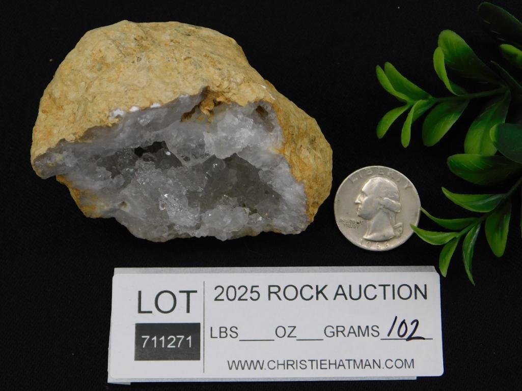 Geode ROCK STONE LAPIDARY SPECIMEN - 2