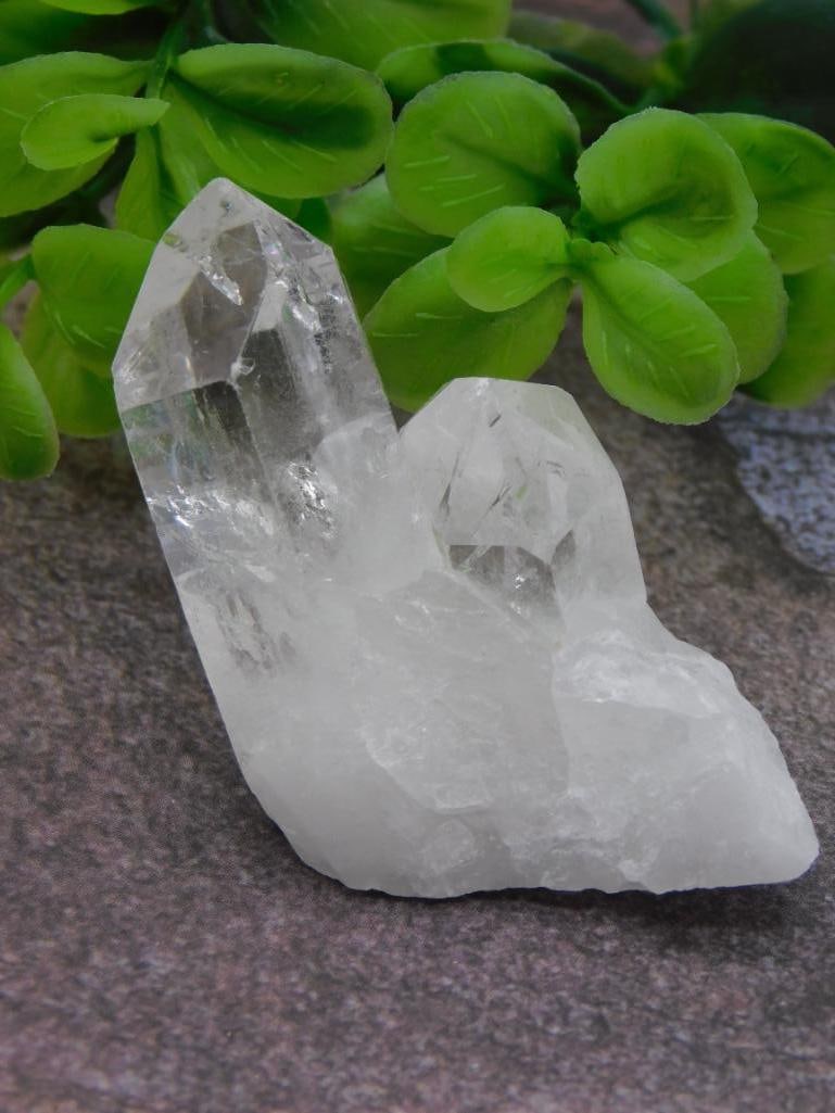 QUARTZ ROCK STONE LAPIDARY SPECIMEN (1 of 2)