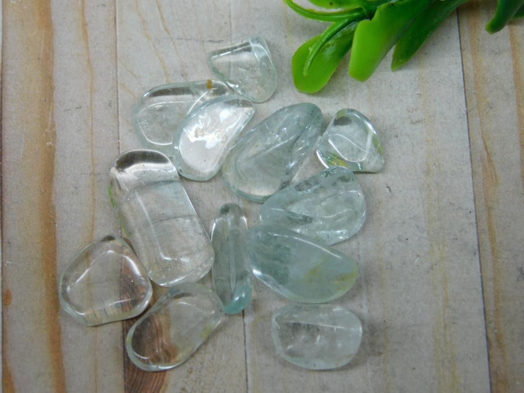 ROCK STONE LAPIDARY SPECIMEN (1 of 2)