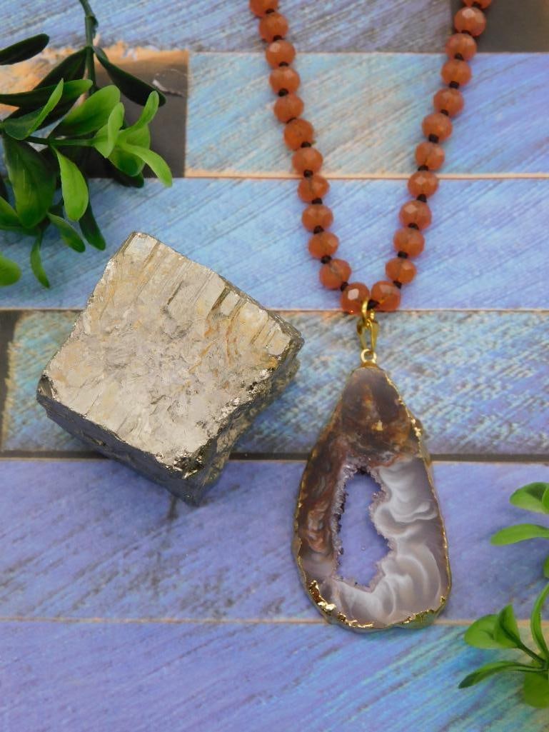 MIXED LOT ROCK STONE LAPIDARY SPECIMEN: MIXED LOT ROCK STONE LAPIDARY SPECIMEN