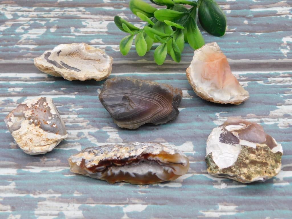 MIXED LOT ROCK STONE LAPIDARY SPECIMEN: MIXED LOT ROCK STONE LAPIDARY SPECIMEN