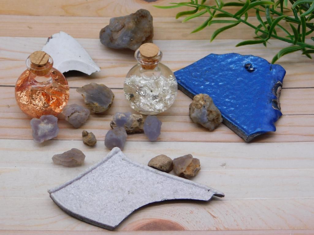 MIXED LOT ROCK STONE LAPIDARY SPECIMEN: MIXED LOT ROCK STONE LAPIDARY SPECIMEN