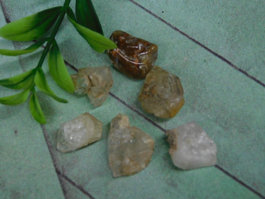 HERKIMER DIAMONDS ROCK STONE LAPIDARY SPECIMEN: HERKIMER DIAMONDS ROCK STONE LAPIDARY SPECIMEN