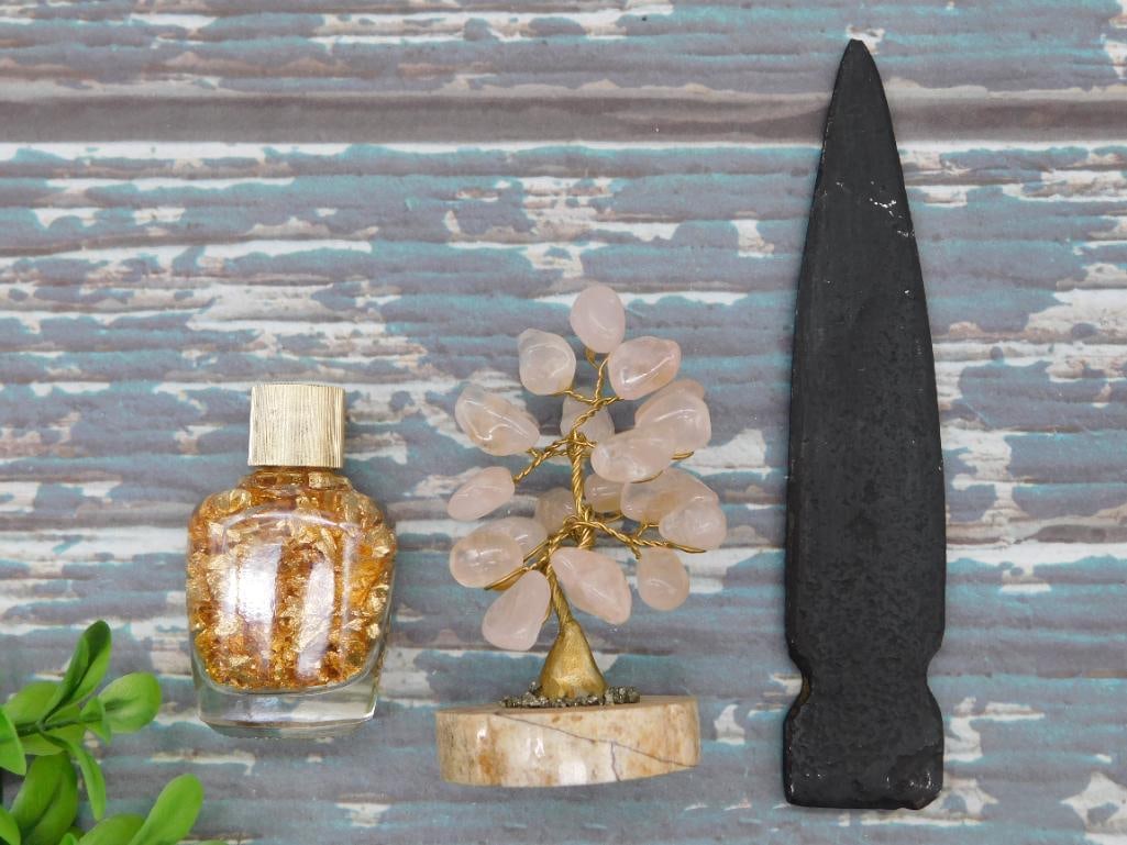 MIXED LOT ROCK STONE LAPIDARY SPECIMEN: MIXED LOT ROCK STONE LAPIDARY SPECIMEN