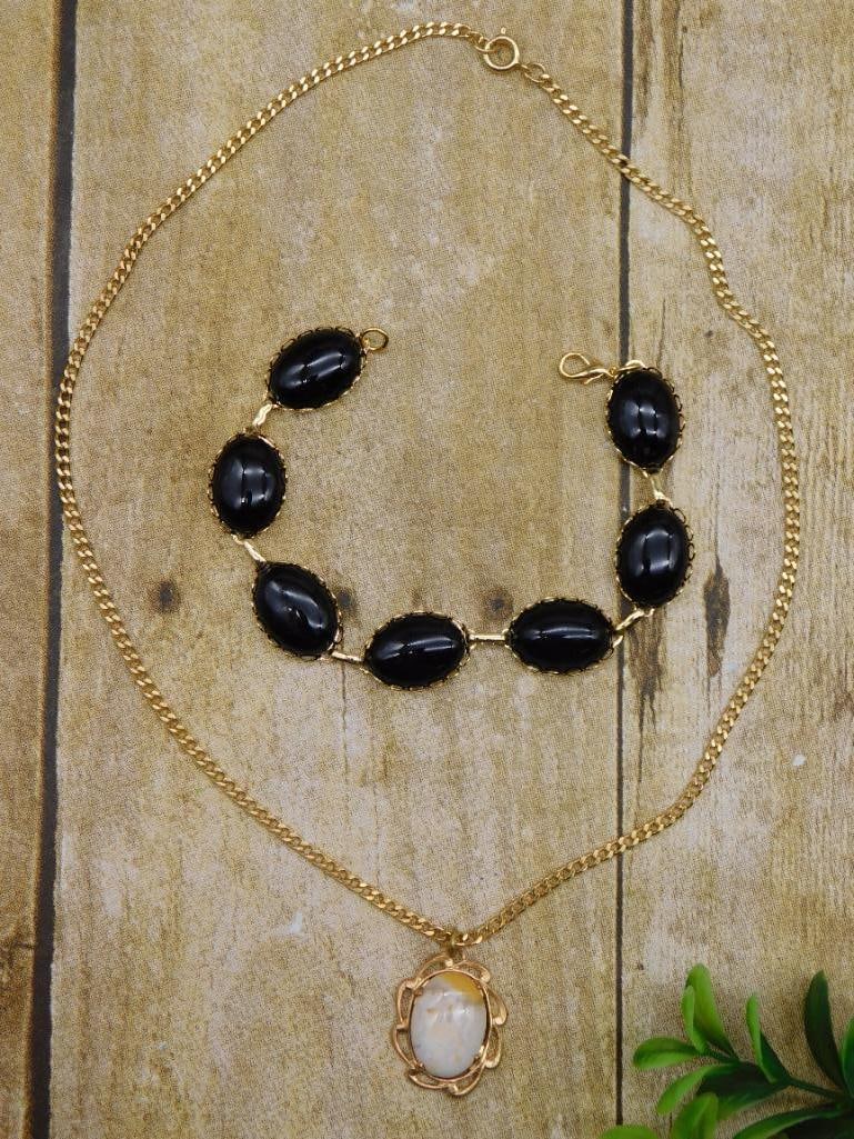 MIXED JEWELRY LOT ROCK STONE LAPIDARY SPECIMEN (1 of 2)