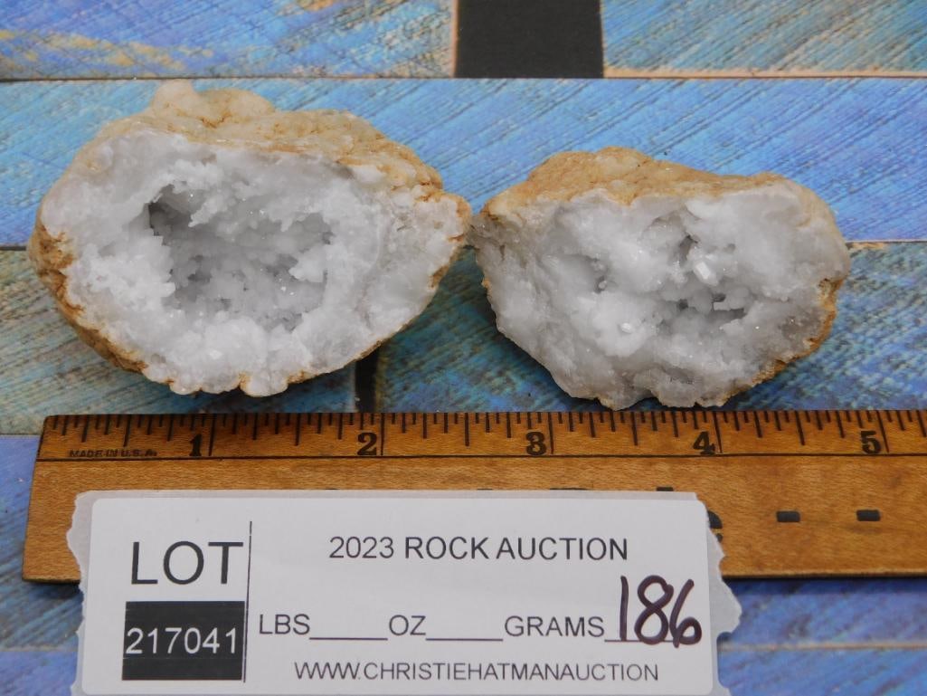 GEODE ROCK STONE LAPIDARY SPECIMEN - 2