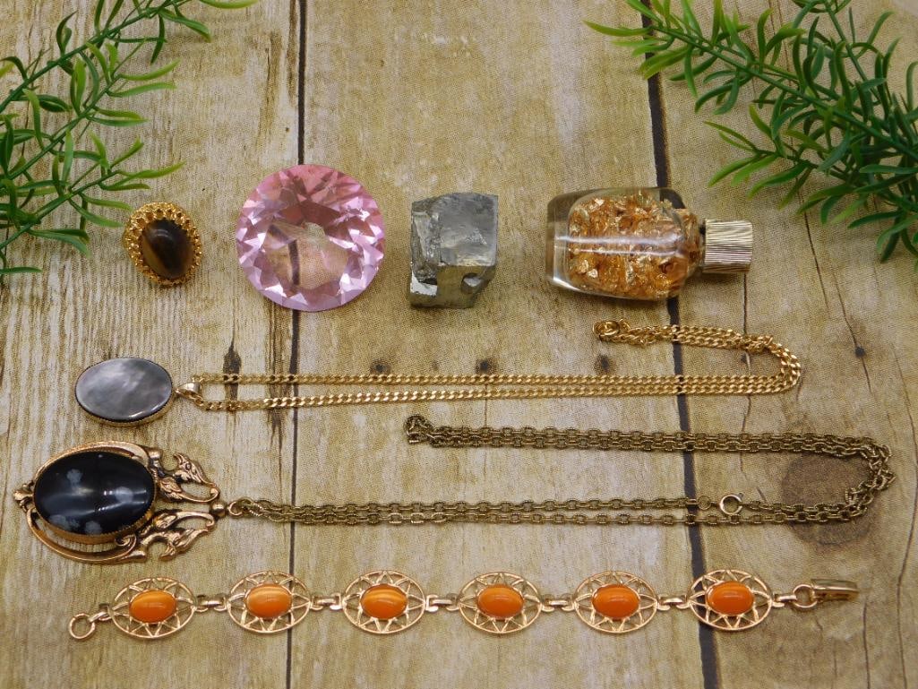 MIXED LOT ROCK STONE LAPIDARY SPECIMEN: MIXED LOT ROCK STONE LAPIDARY SPECIMEN