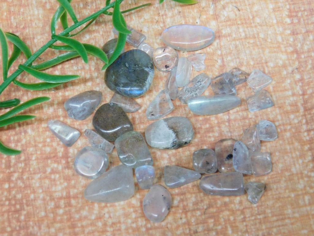 LABRADORITE ROCK STONE LAPIDARY SPECIMEN: LABRADORITE ROCK STONE LAPIDARY SPECIMEN