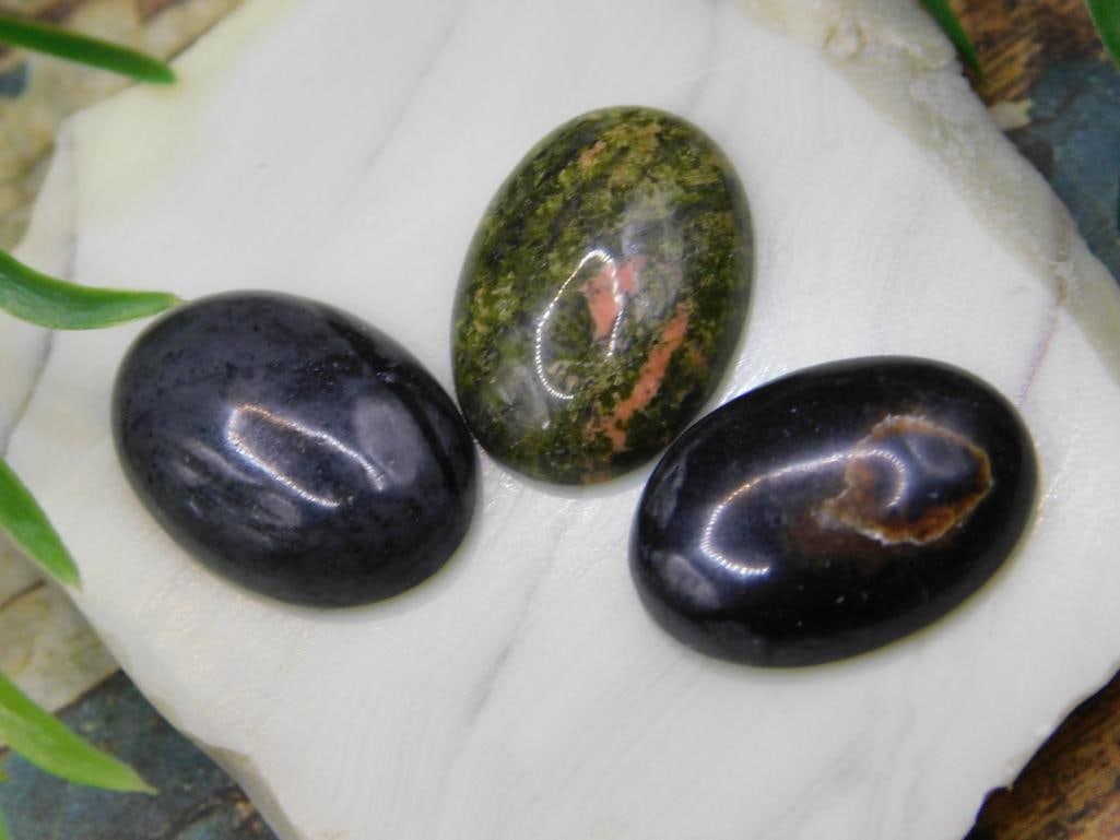 JEWELRY SALE! ROCK STONE LAPIDARY SPECIMEN (1 of 2)