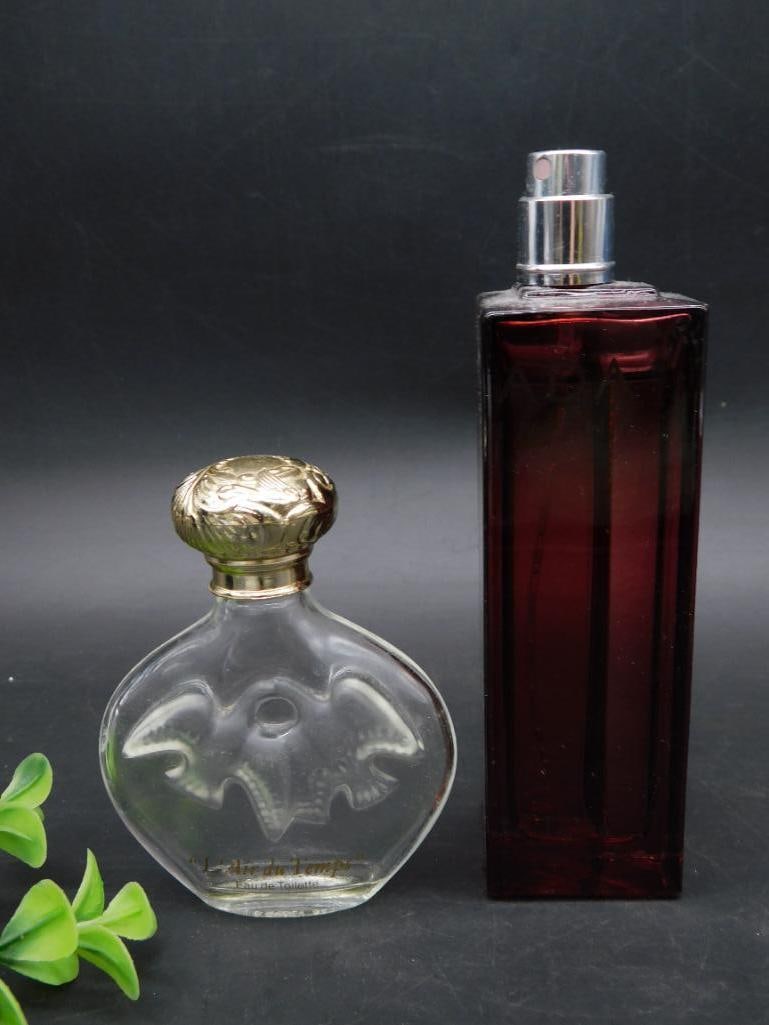 VINTAGE PERFUME BOTTLES LOT OF 2 (1 of 5)