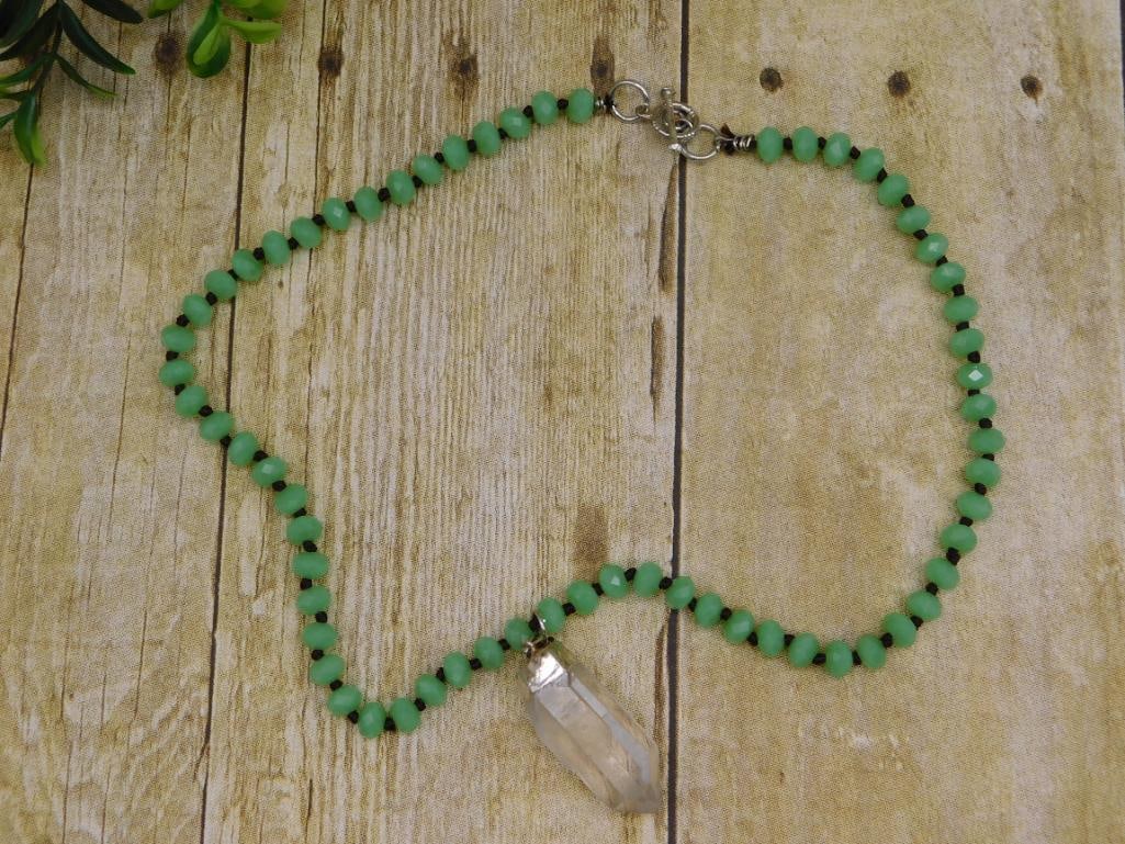 QUARTZ PENDANT ON SPARKLE BEAD NECKLACE: QUARTZ PENDANT ON SPARKLE BEAD NECKLACE