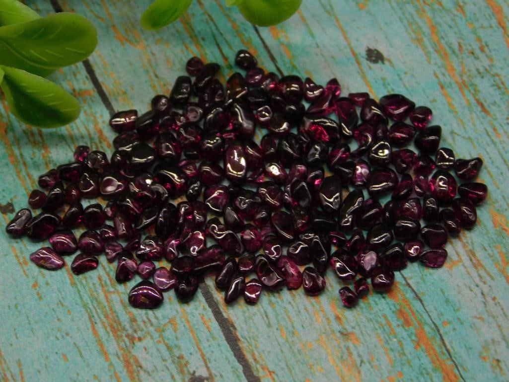 GARNET ROCK STONE LAPIDARY SPECIMEN: GARNET ROCK STONE LAPIDARY SPECIMEN