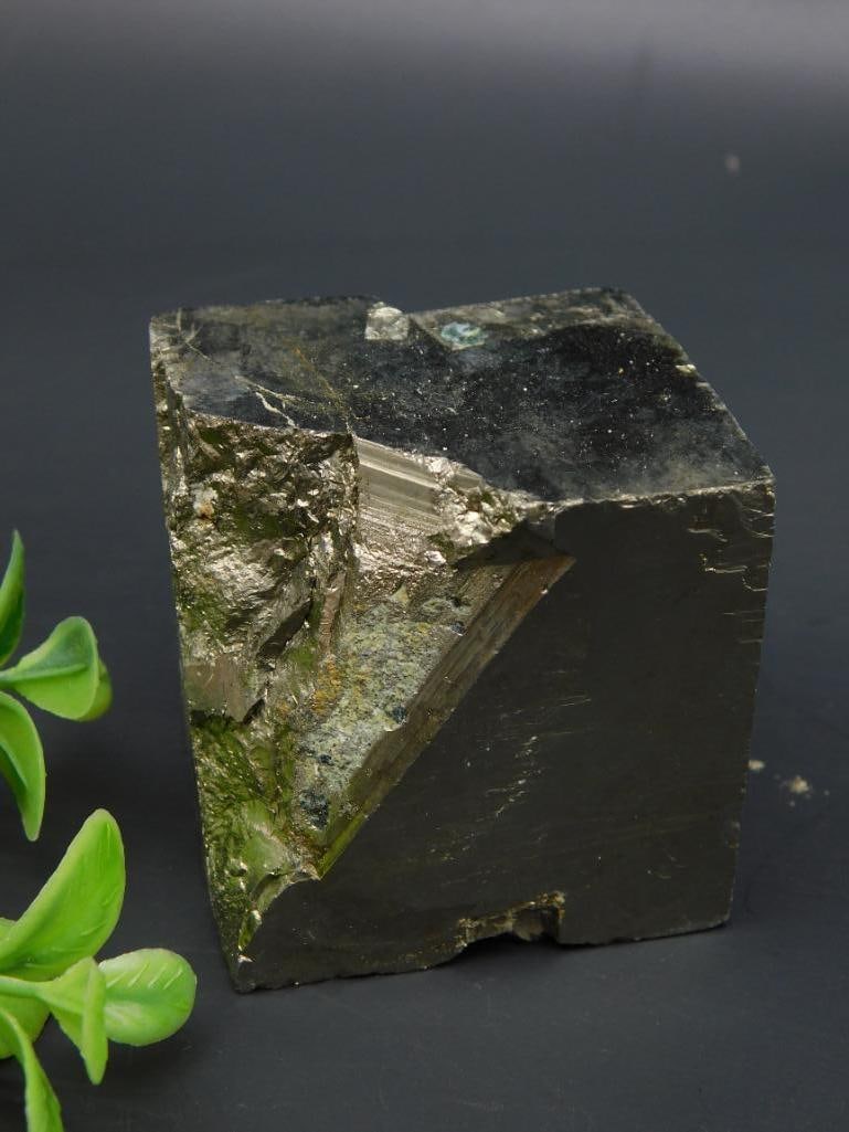 NATURAL FORMATION SPANISH PYRITE CUBE ROCK STONE LAPIDARY SPECIMEN (1 of 2)
