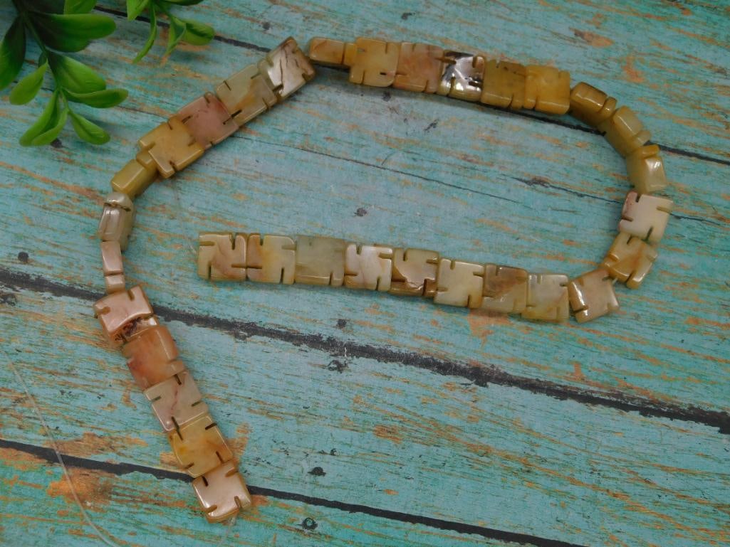 STONE BEADS ROCK STONE LAPIDARY SPECIMEN (1 of 3)