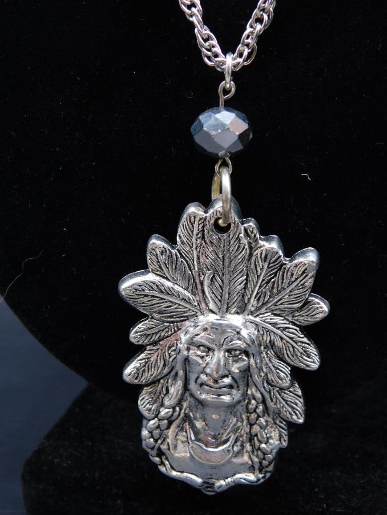 CHIEF PENDANT ON CHAIN NECKLACE: CHIEF PENDANT ON CHAIN NECKLACE