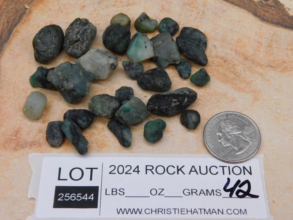 ROUGH EMERALD ROCK STONE LAPIDARY SPECIMEN - 2