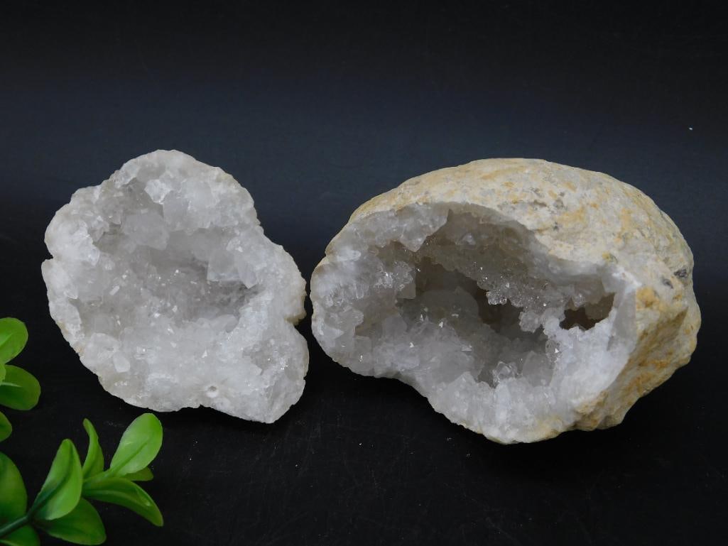 GEODE ROCK STONE LAPIDARY SPECIMEN (1 of 3)