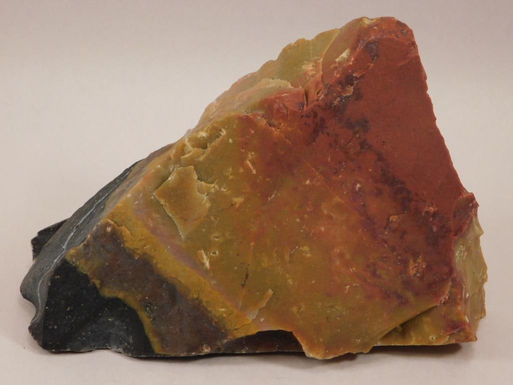 ROCK STONE LAPIDARY SPECIMEN: ROCK STONE LAPIDARY SPECIMEN