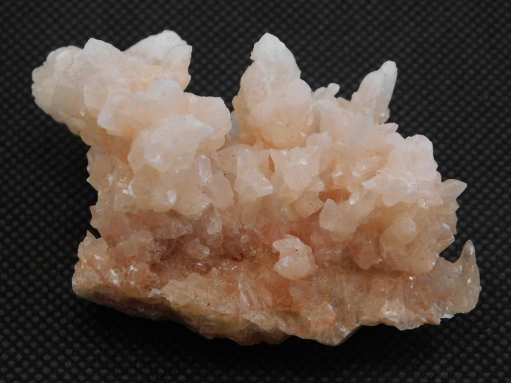 CAVE CRYSTAL ROCK STONE LAPIDARY SPECIMEN: CAVE CRYSTAL ROCK STONE LAPIDARY SPECIMEN