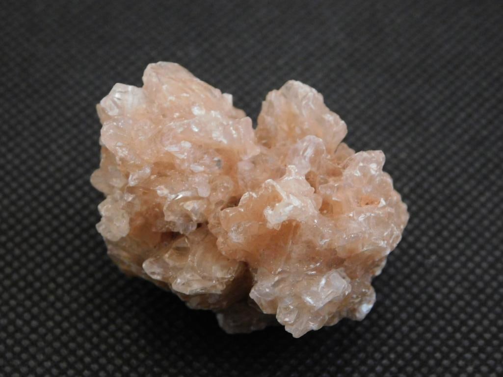 CAVE CRYSTAL ROCK STONE LAPIDARY SPECIMEN: CAVE CRYSTAL ROCK STONE LAPIDARY SPECIMEN