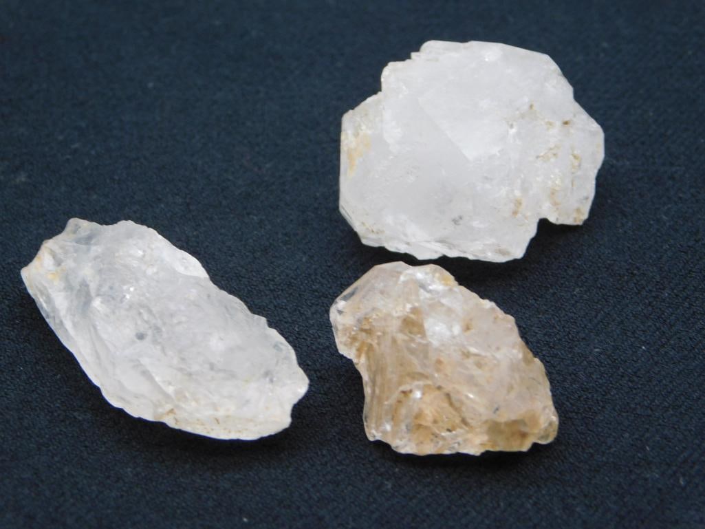 HERKIMER DIAMOND 240 CARATS ROCK STONE LAPIDARY SPECIMEN: HERKIMER DIAMOND 240 CARATS ROCK STONE LAPIDARY SPECIMEN