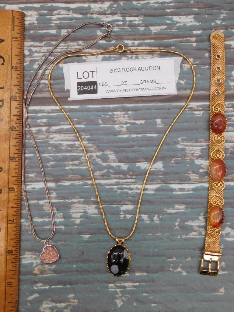 MIXED JEWELRY LOT ROCK STONE LAPIDARY SPECIMEN: MIXED JEWELRY LOT ROCK STONE LAPIDARY SPECIMEN