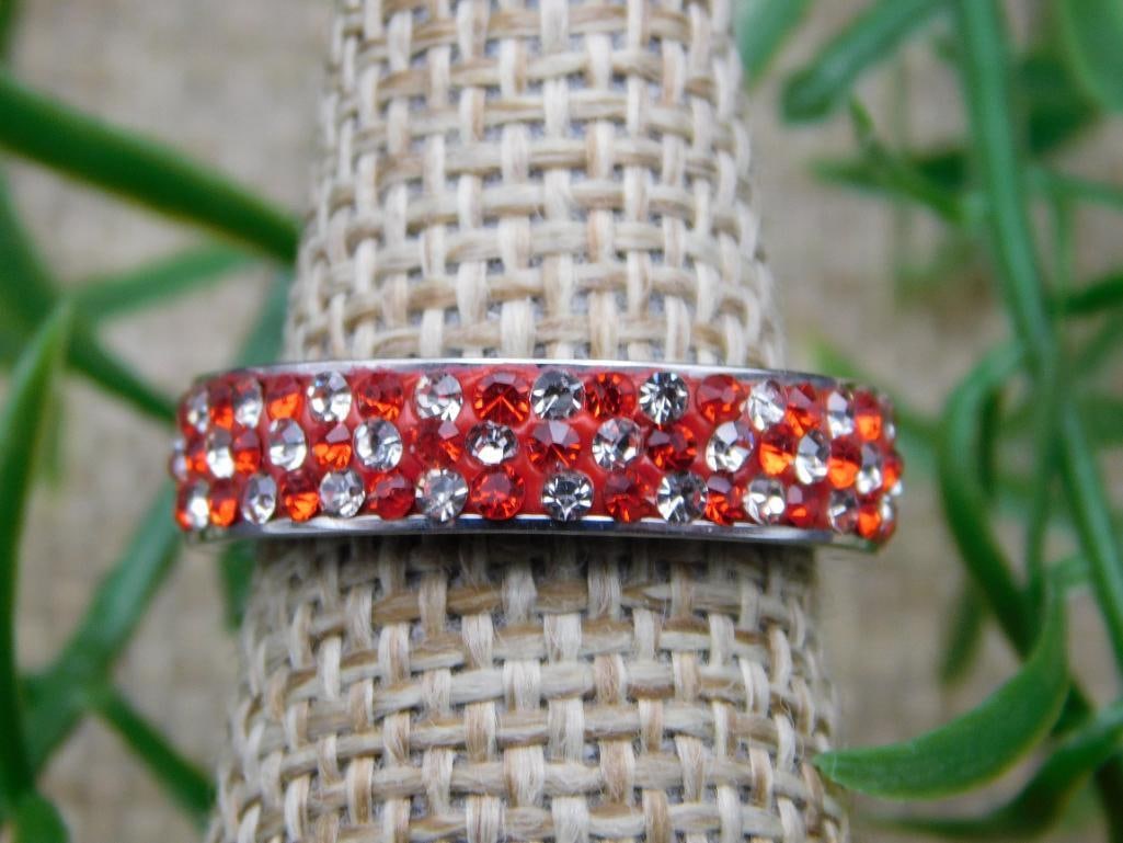 RING ROCK STONE LAPIDARY SPECIMEN (1 of 2)