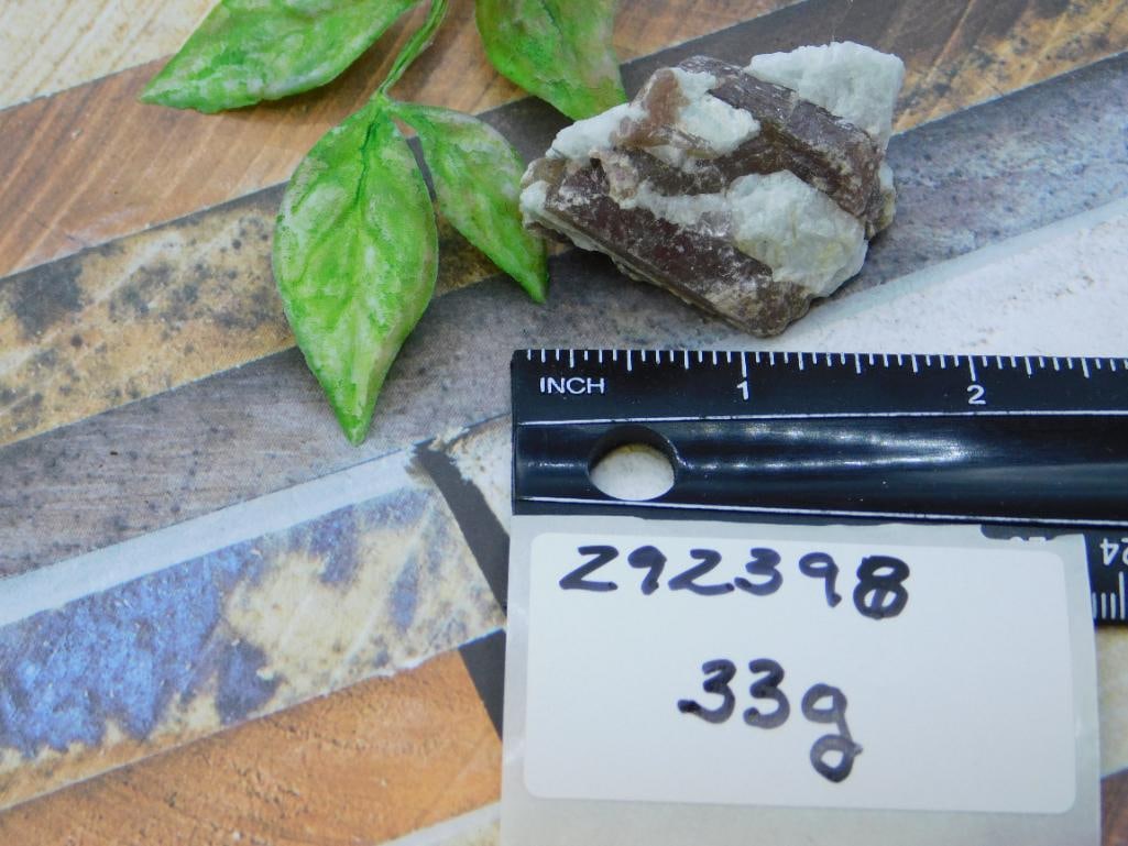 ROCK STONE LAPIDARY SPECIMEN - 2