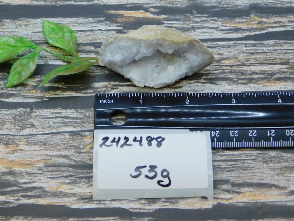 GEODE ROCK STONE LAPIDARY SPECIMEN - 2