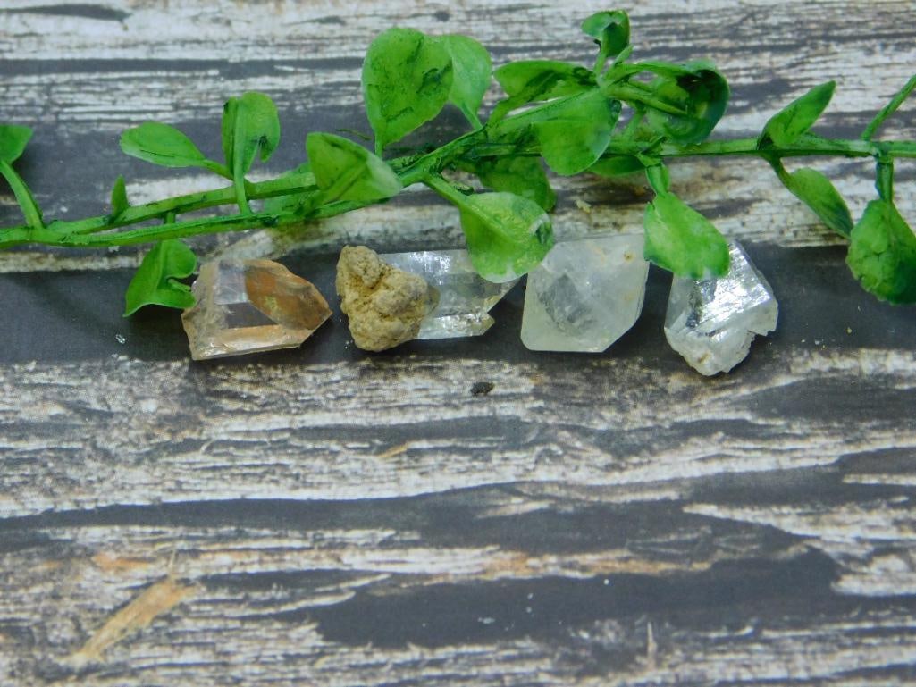 HERKIMER DIAMOND ROCK STONE LAPIDARY SPECIMEN: HERKIMER DIAMOND ROCK STONE LAPIDARY SPECIMEN