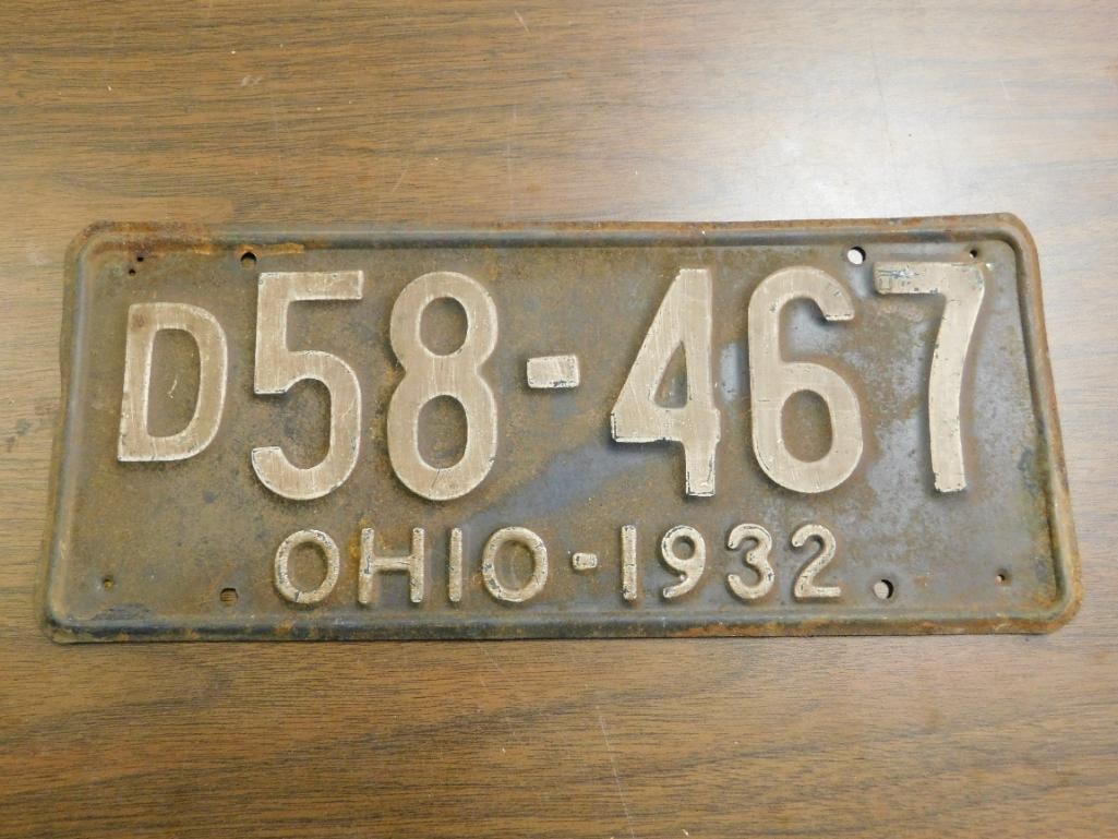 Vintage Antique License Plate 1932 US Ohio Collectible 252 (1 of 4)