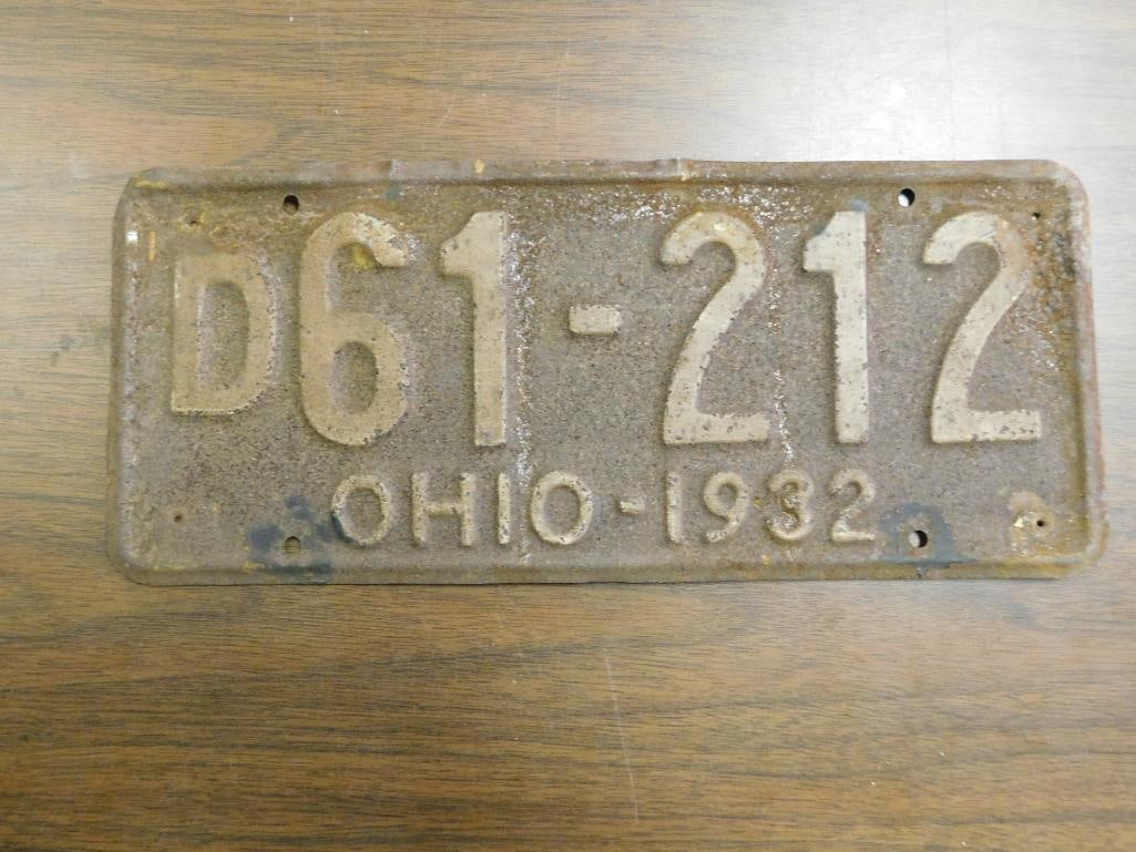 Vintage Antique License Plate 1932 US Ohio Collectible 263 (1 of 4)