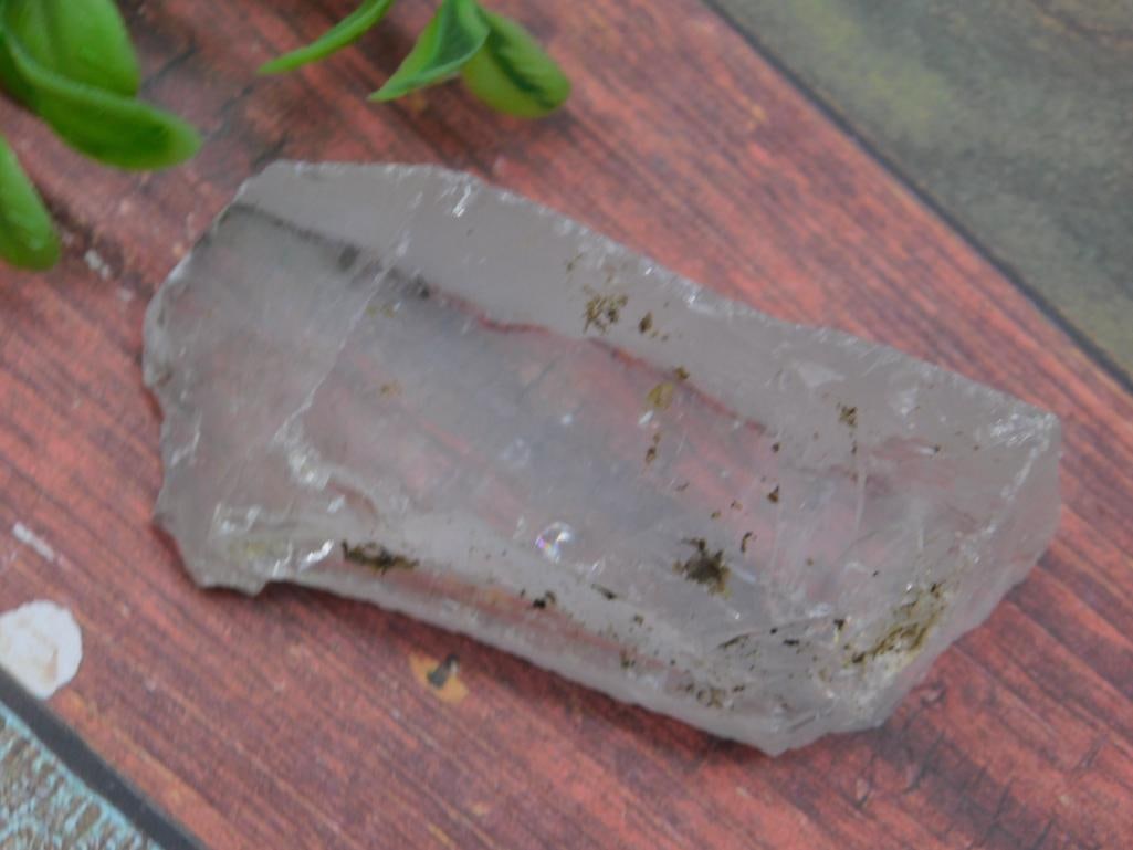 ROCK STONE LAPIDARY SPECIMEN: ROCK STONE LAPIDARY SPECIMEN