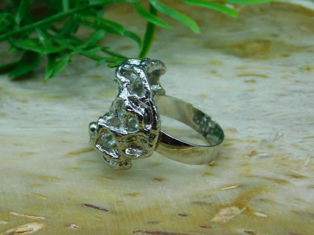 RING ROCK STONE LAPIDARY SPECIMEN - 2