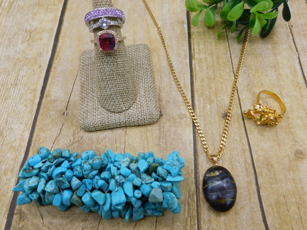 MIXED JEWELRY LOT ROCK STONE LAPIDARY SPECIMEN: MIXED JEWELRY LOT ROCK STONE LAPIDARY SPECIMEN